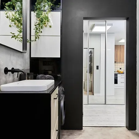 公寓 The Royal Lux Residences 什切青