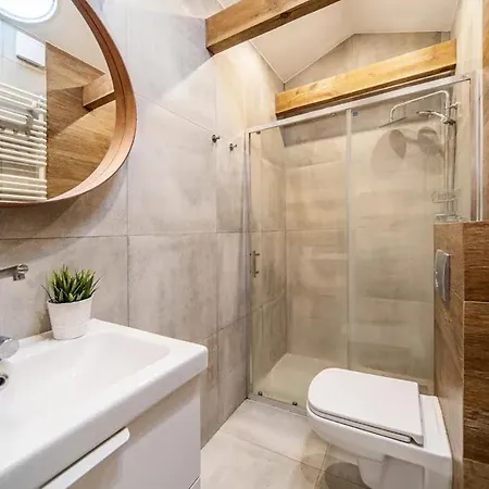 The Royal Lux Residences 什切青